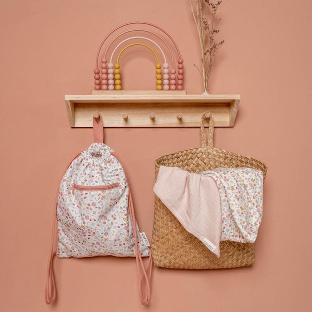 saco-flowers-buterflies-little-dutch-