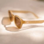 oculos-de-sol-amendoa-little-dutch