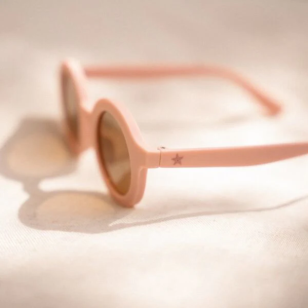 oculos-de-sol-rosa-little-dutch