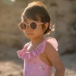 oculos-de-sol-rosa-little-dutch