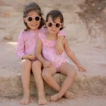 oculos-de-sol-rosa-little-dutch