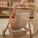 carrinho-de-bonecas-rosa-claro-little-dutch