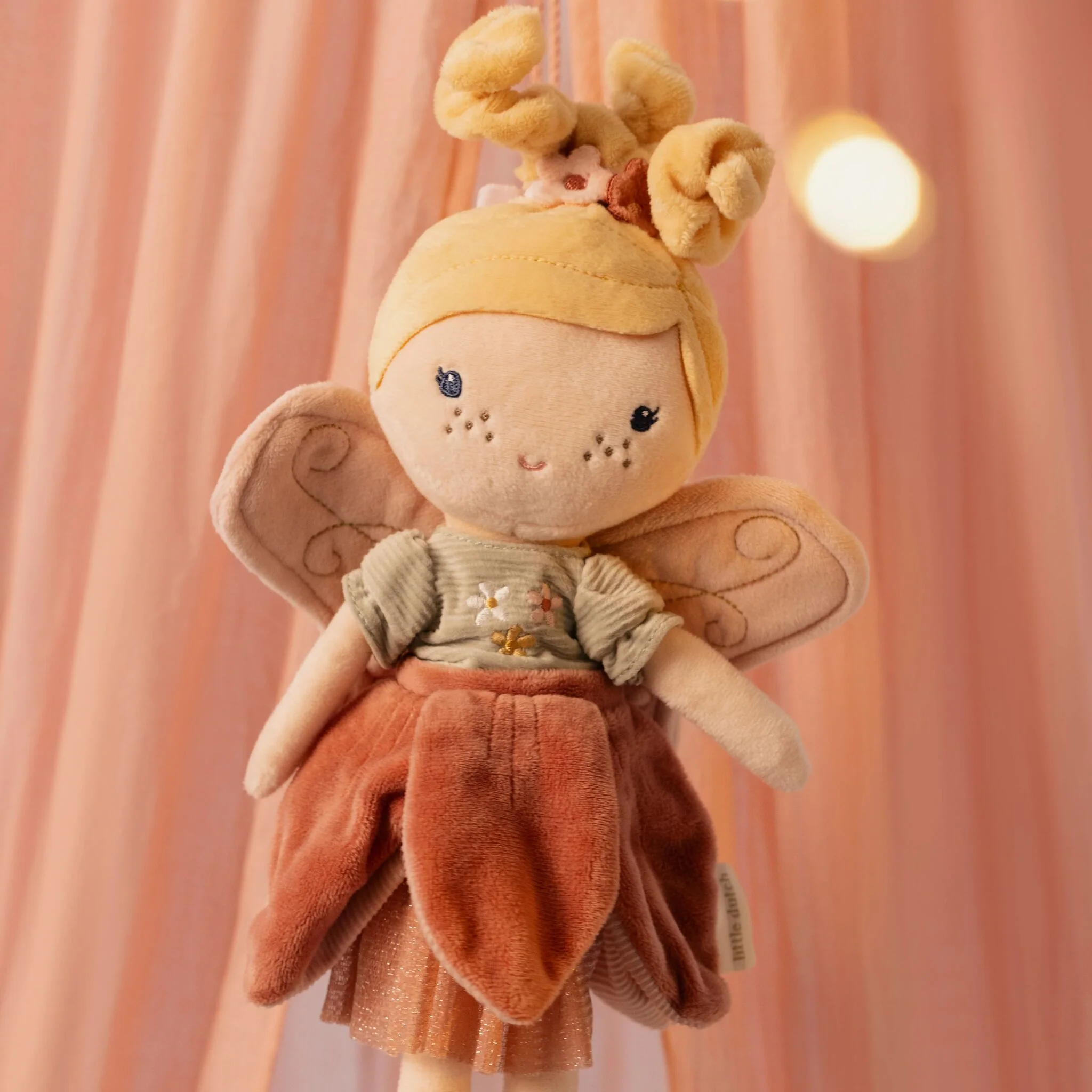 0033040_doll-fairy-mila-ld4569-7-shopify-square.jpg