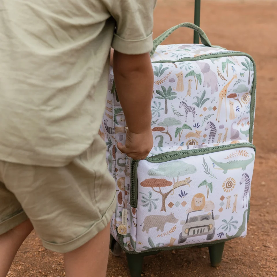 0035013_suitcase-white-ld4924-5-shopify-square1.jpg