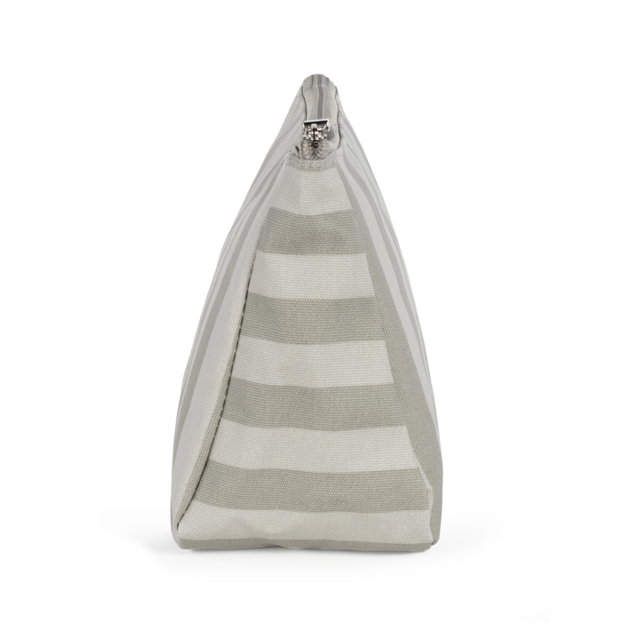 necessaire-sintra-verde-walking-mum