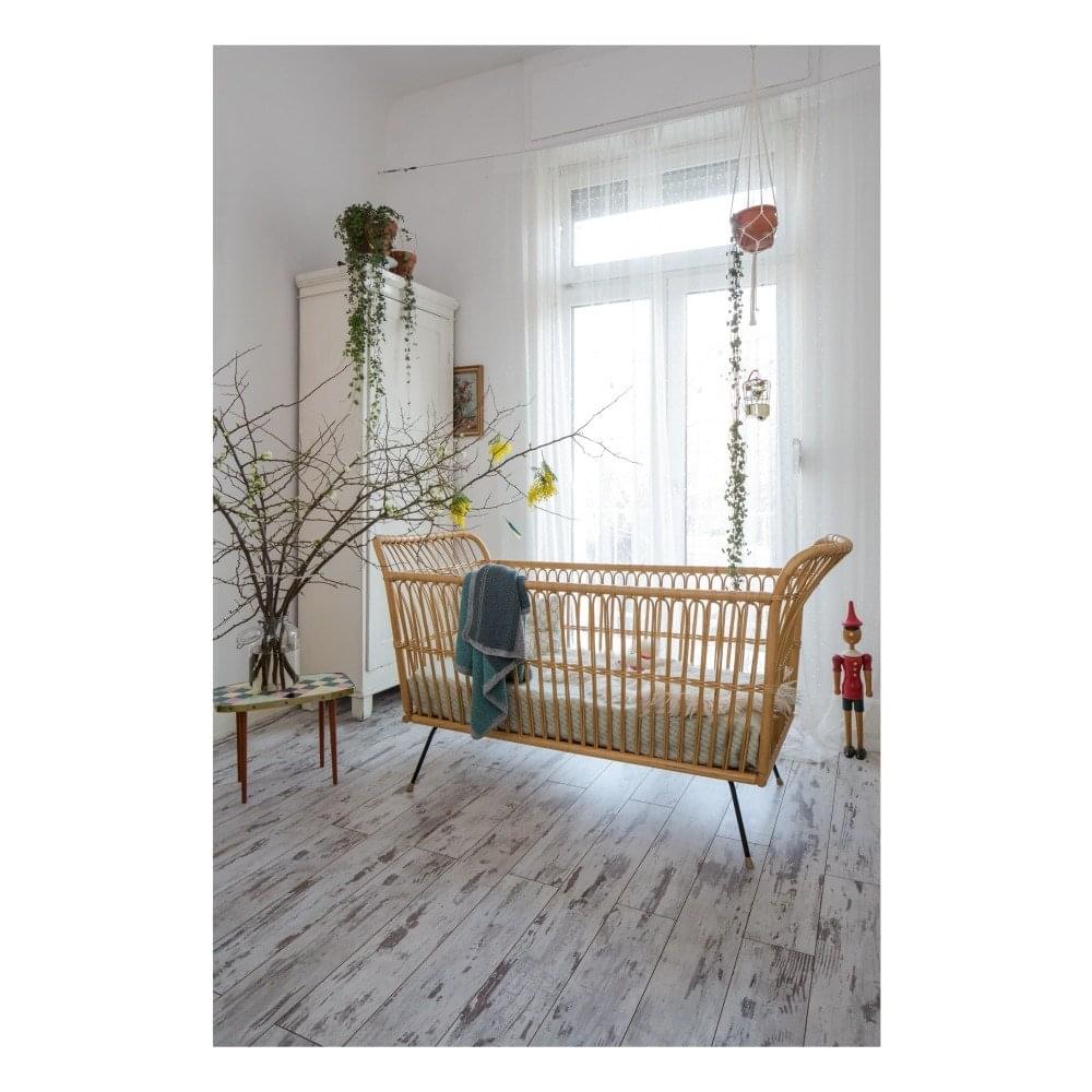 handmade-rattan-frederick-baby-bed-60x120-cm (2)