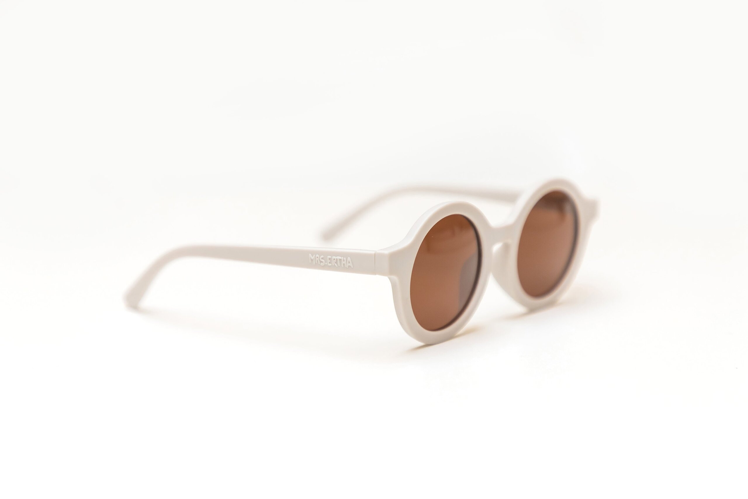 oculos-de-sol-crianca-coconut-mrs-ertha