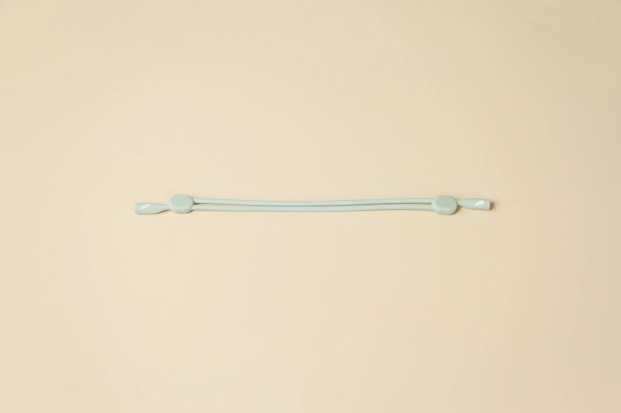 fita-para-oculos-de-sol-em-silicone-inaie