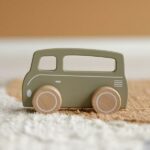 LD7002-little-dutch-little-dutch-toy-car-van-olive-600×600