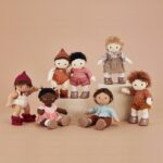 OE-Dinkum-Dolls-Snuggly-Knit-Ballet-Play-Group-02_800x