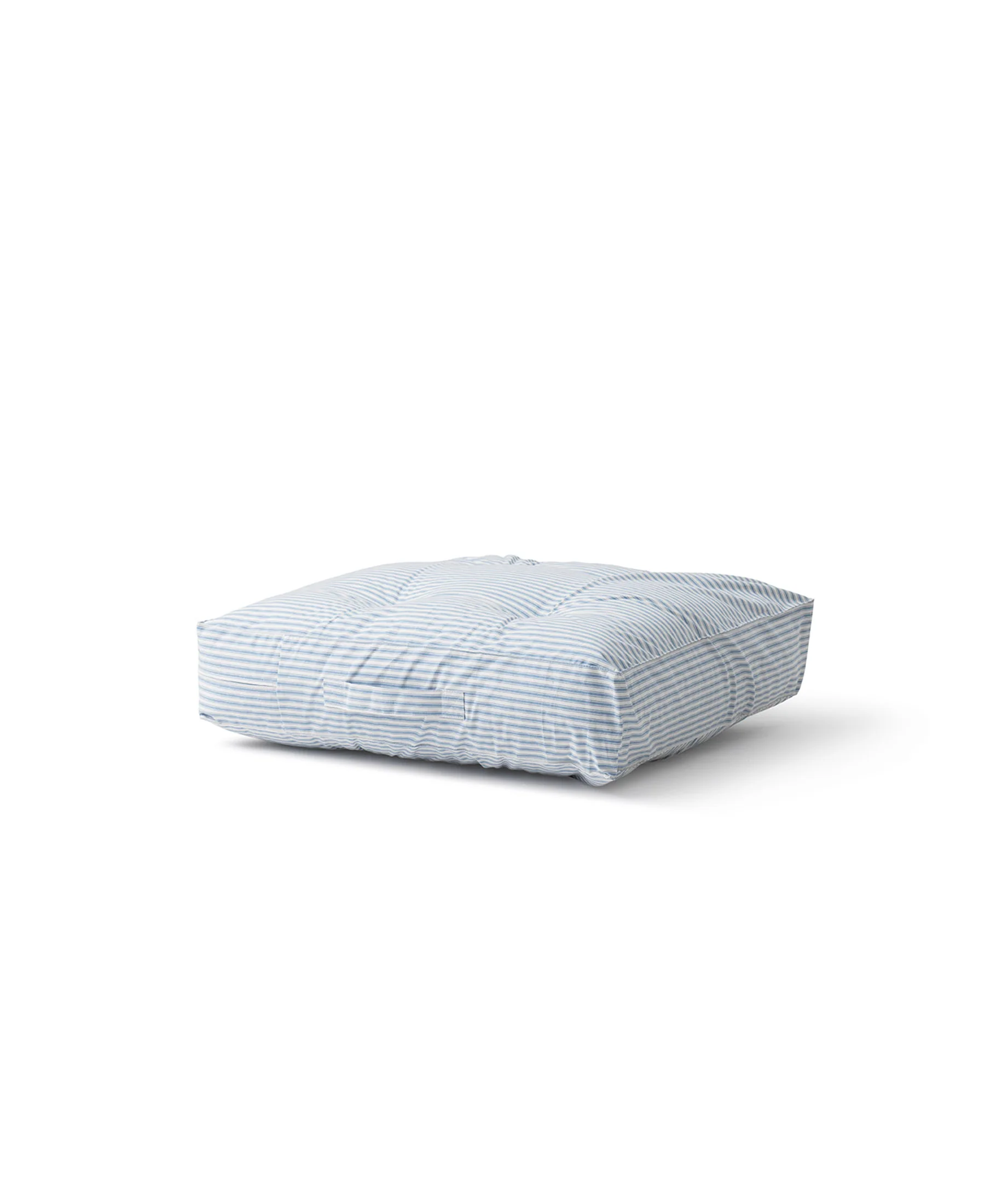 oliver-furniture-puff-seaside-riscas-azuis-021784
