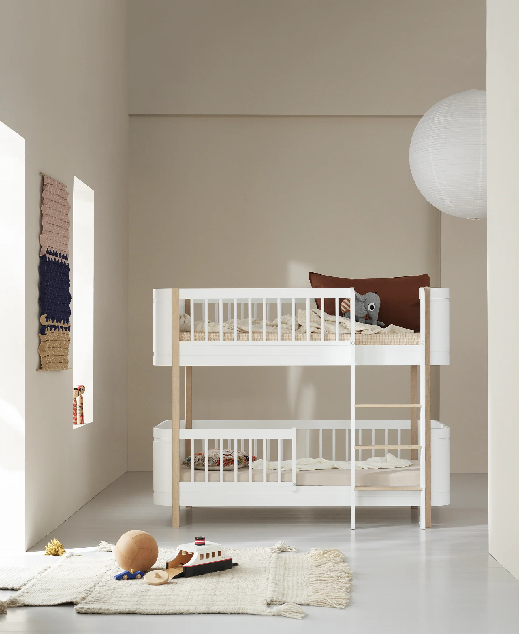 beliche-baixo-mini+-branco-e-carvalho-oliver-furniture