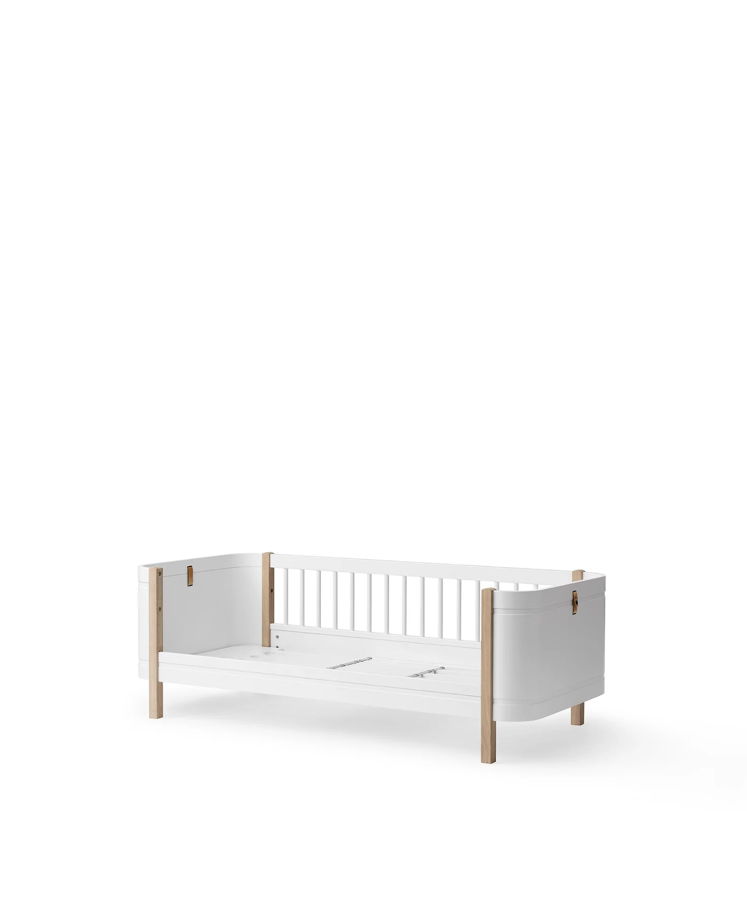 OF_041465_04_1472x1799 oliver-furniture-wood-mini-cama-junior-
