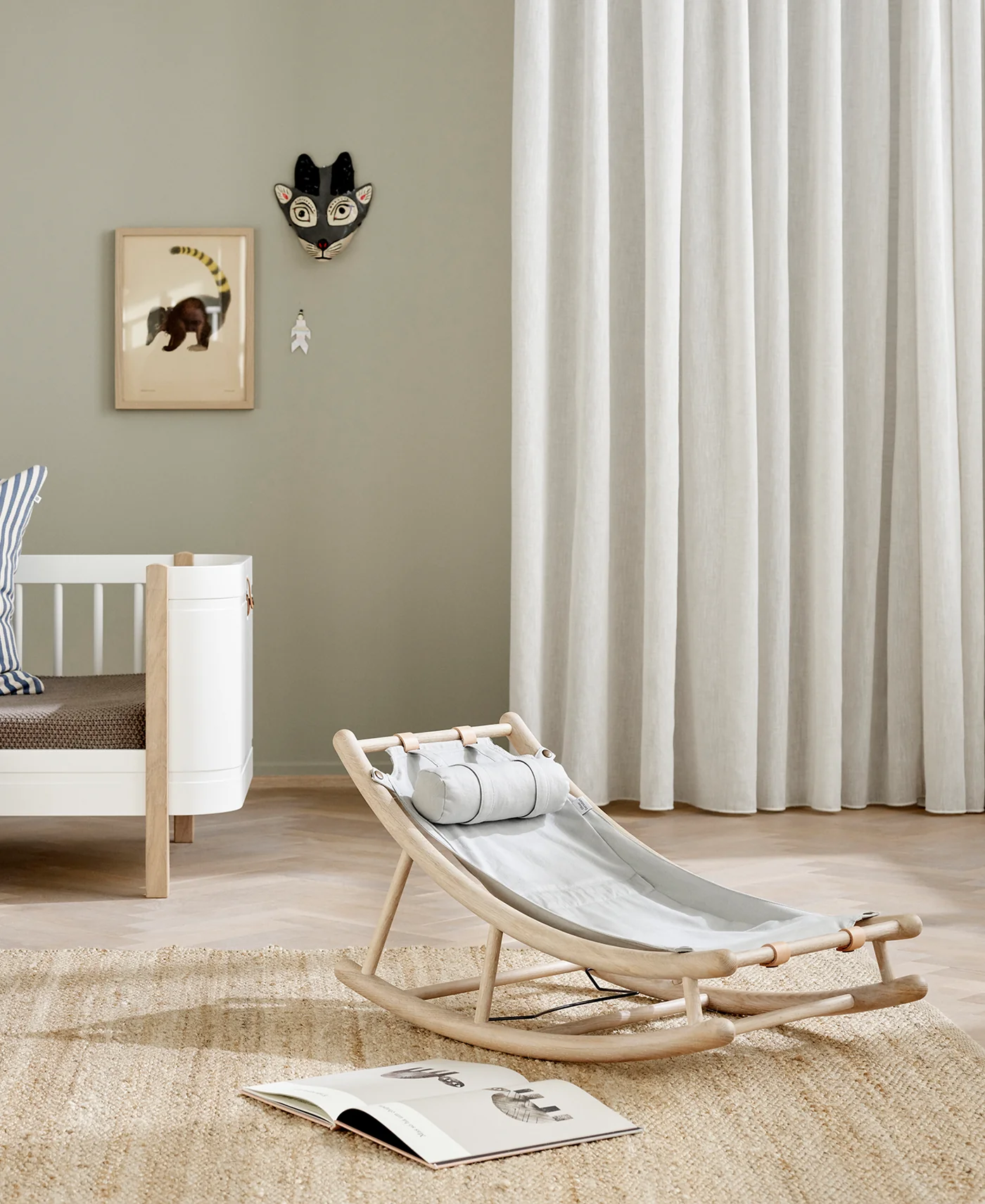 oliver-furniture-baloiço-crianças-madeira-041631