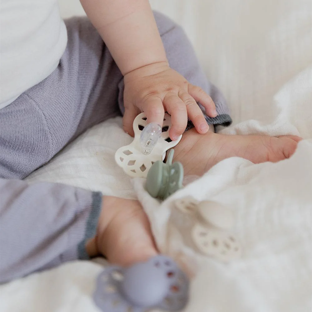 bibs-infinity-pacifiers-baby.jpg