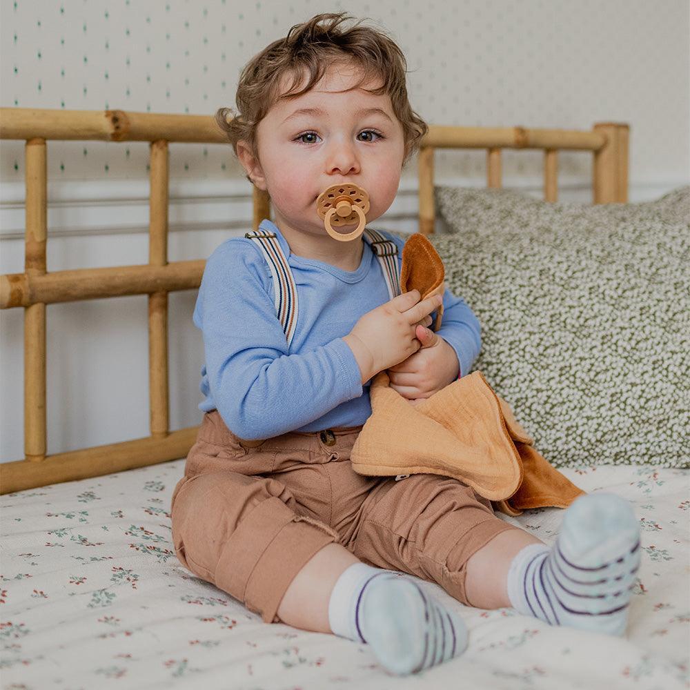 bibs-kangaroo-cuddle-cloth