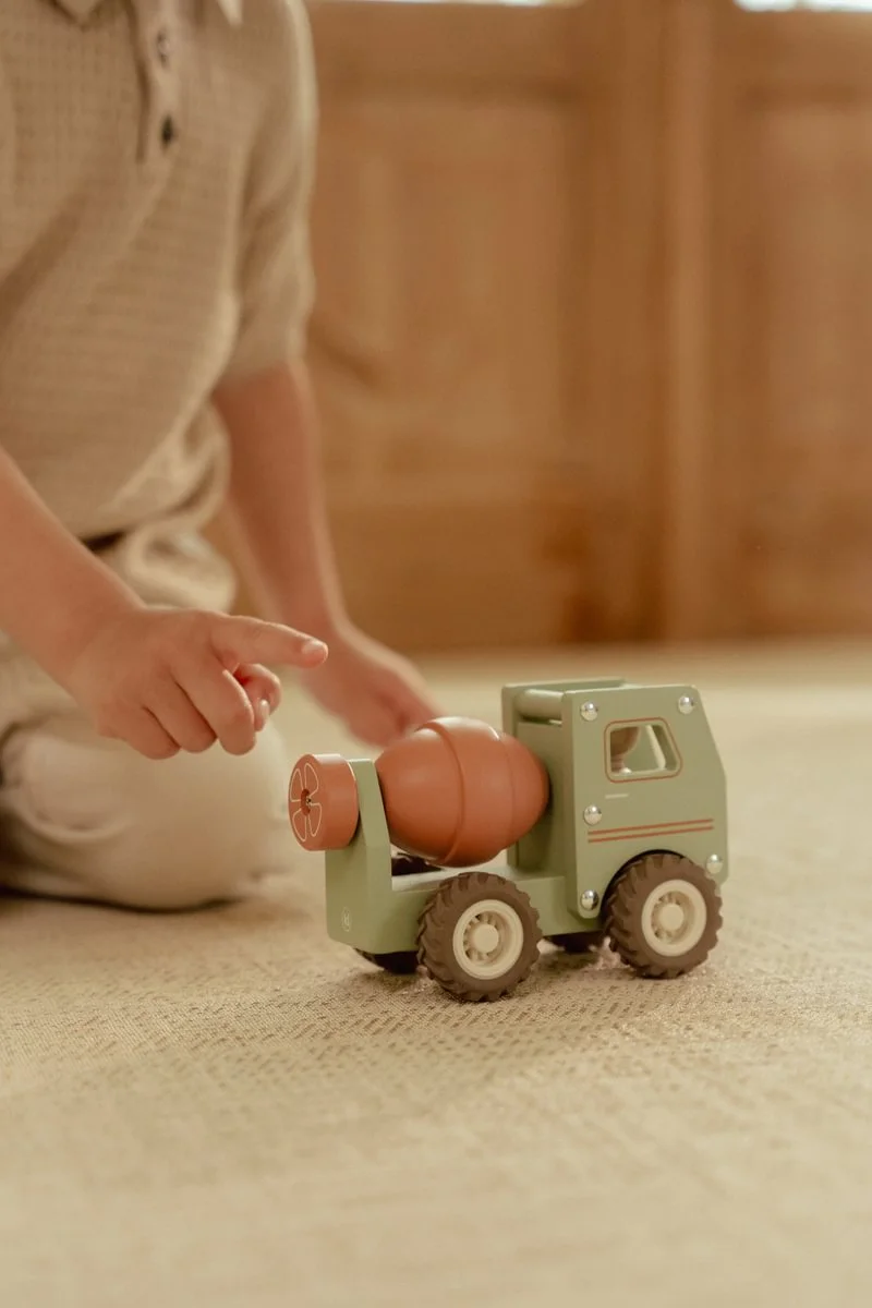 cement-truck-ld2529-2-Medium.jpg