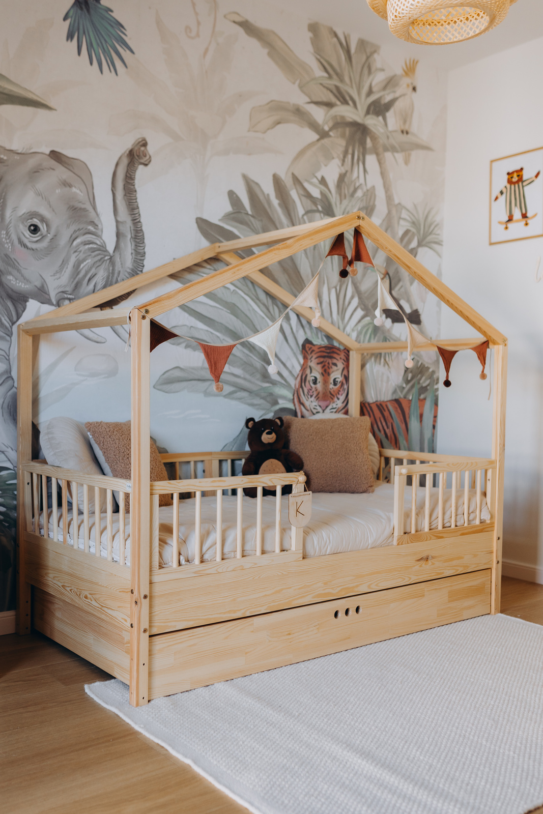 eng_pl_Dream-nest-pine-house-bed-80x160-along-with-two-safety-rails-and-a-drawer-1090_11