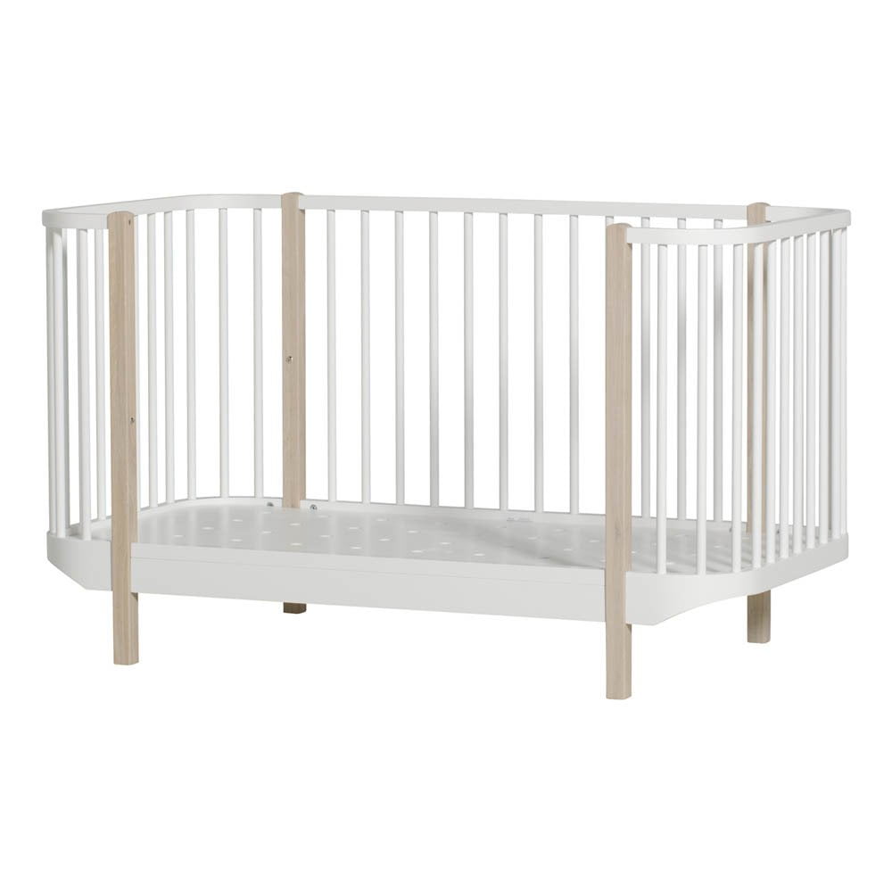evolving-oak-baby-bed-wood-70x140cm (2)