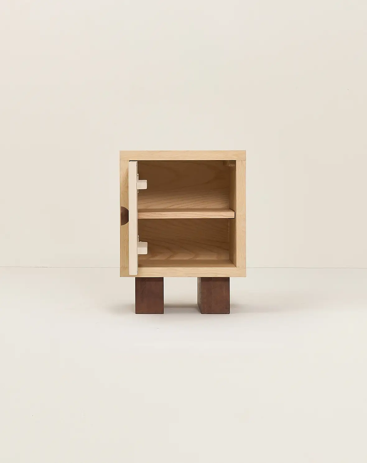 heju-bedside-table-nobodinoz-4-8435574936226.jpg