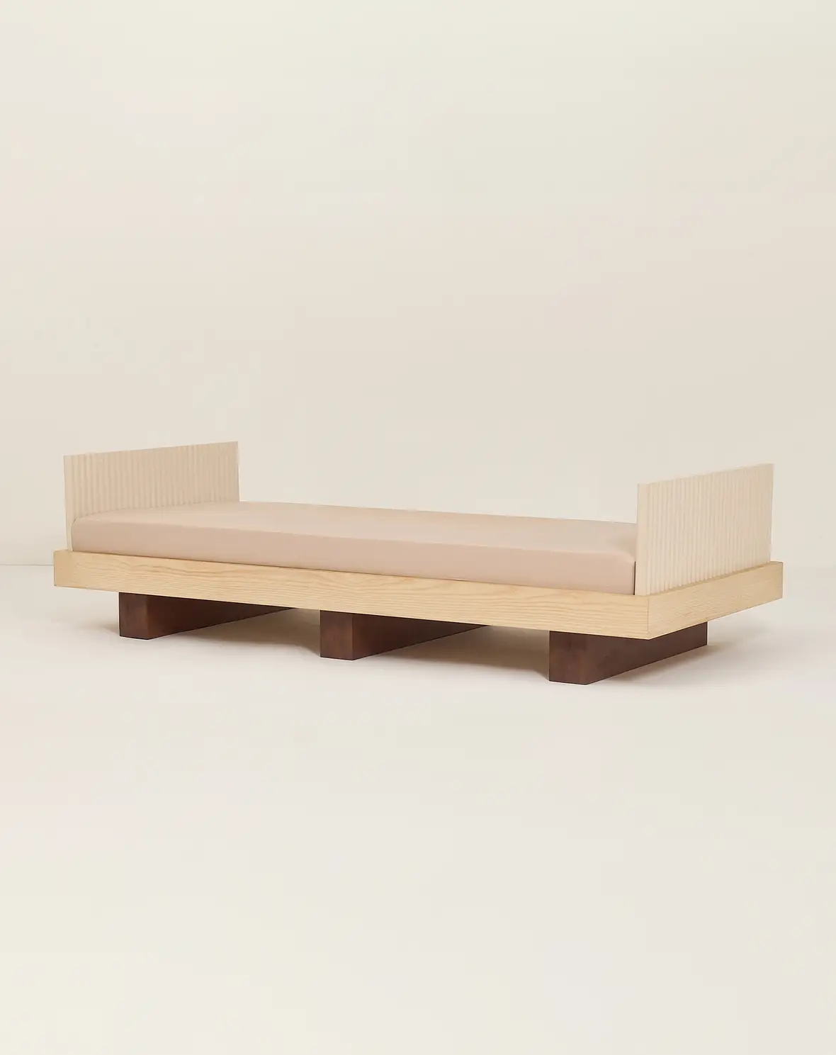 heju-junior-bed-nobodinoz-4-8435574936219.jpg