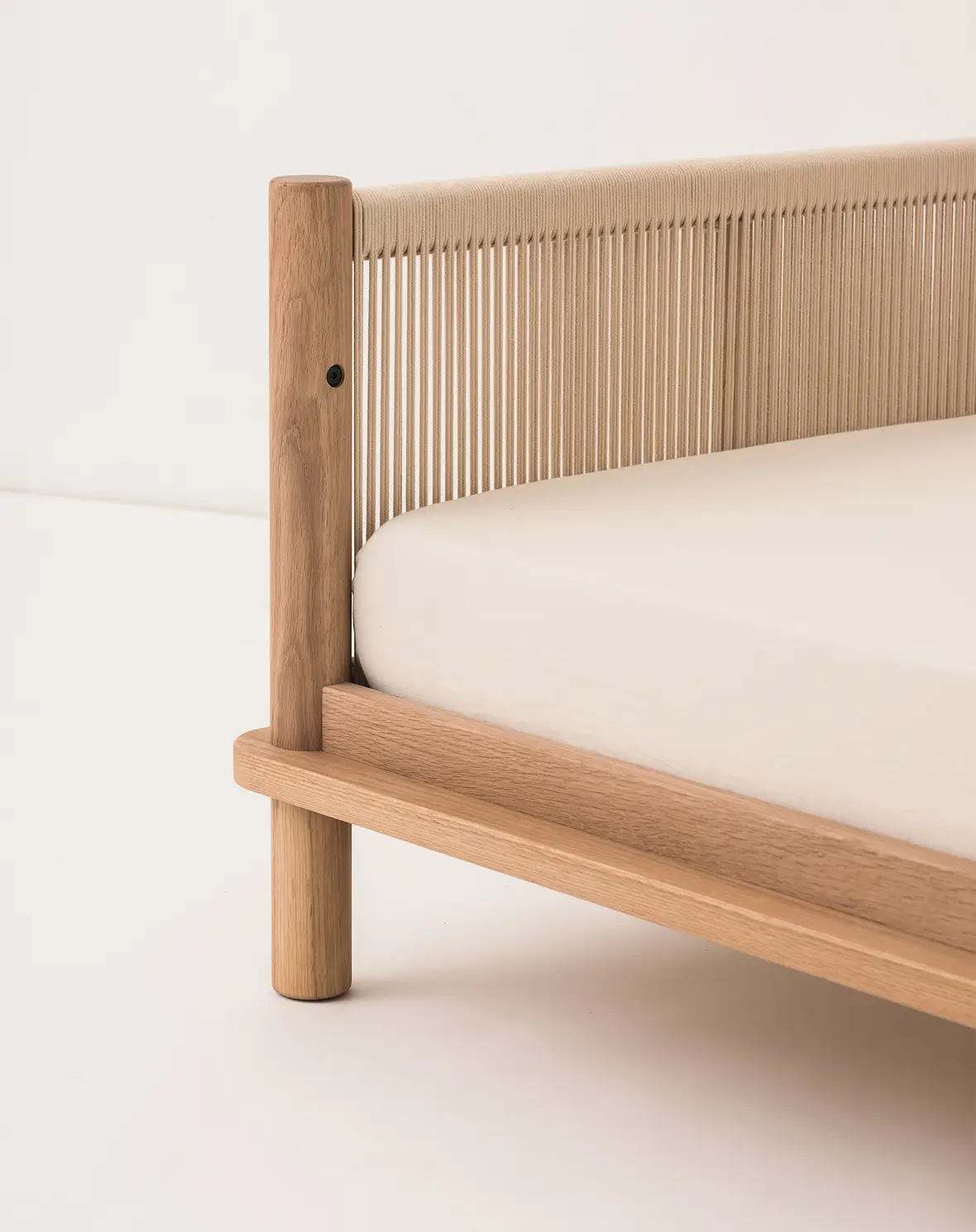 nobodinoz-conjunto-de-berco-evolutivo-latitude-extensao-de-cama-junior-carvalho-macico