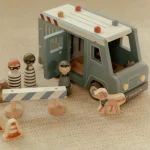 police-van-ld2541-11-Medium.jpg