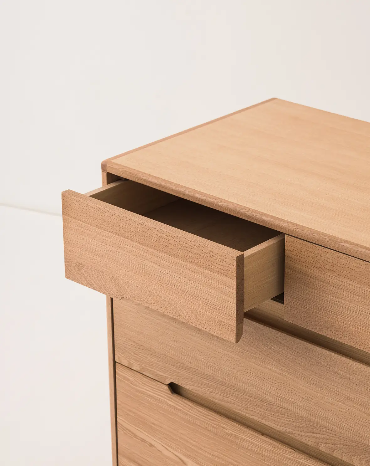 pure-dresser-nobodinoz-4-2000000090153_2.jpg