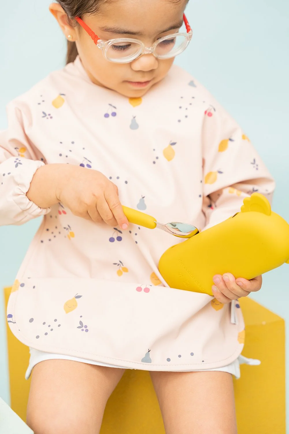 zoe-the-koala-besteckset-mit-silikonhulle-storm-grey-617436 cotton-cloud-conjunto-de-talheres-com-capa-para-crianca